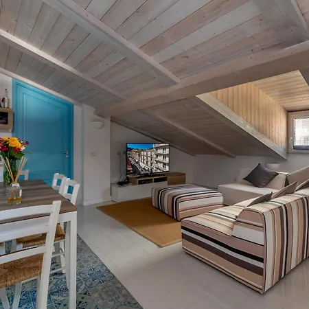 Apartmán Mansarda Del Corso